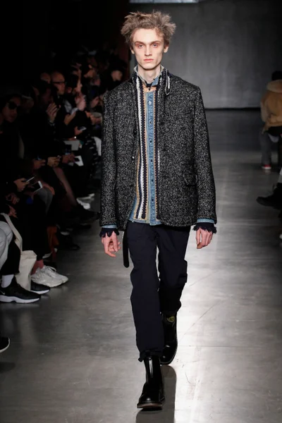Look 2